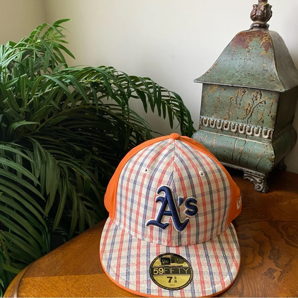 Oakland Athletics New Era 59FIFTY Fitted Hat 7 3/8